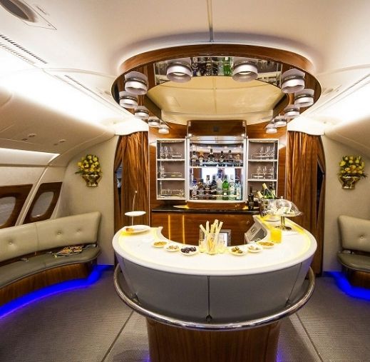 First Class Dining